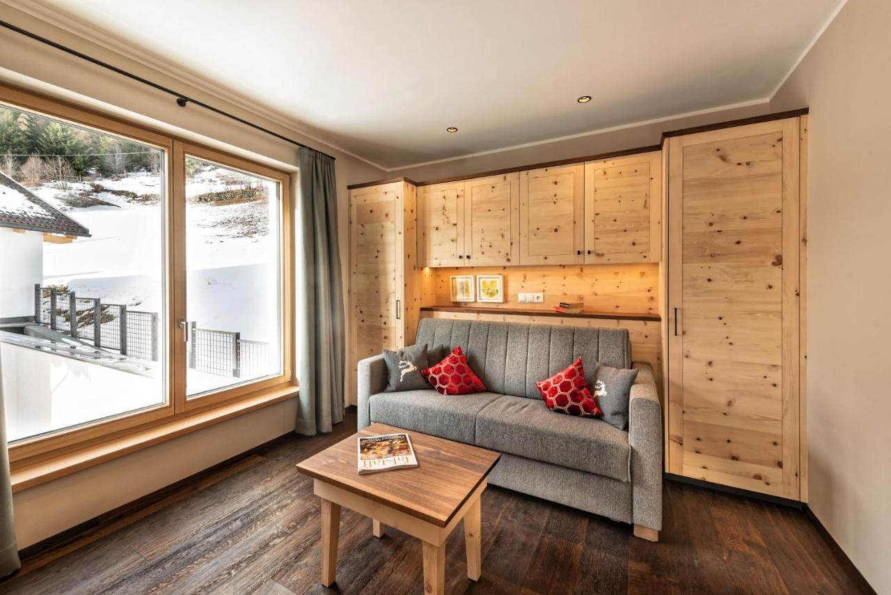 Silent Luxury Chalet Laiet ซานวาเลนตีโน อัลลา มูตา ภายนอก รูปภาพ
